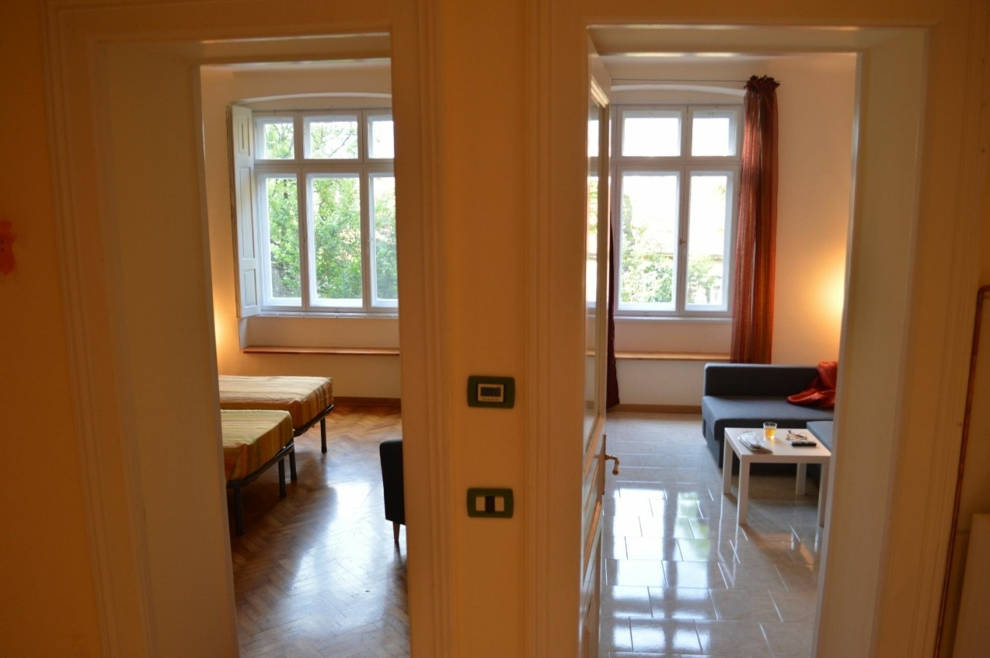 Casa Vacanze All'Angolo Trieste Luaran gambar